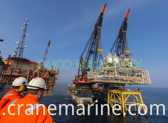 offshore crane